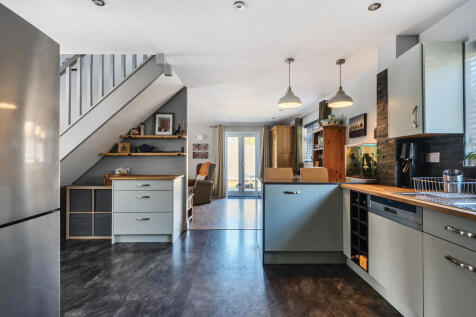 1329829-20-6887a8...