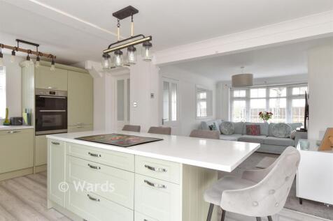 Kitchen/Dining Area