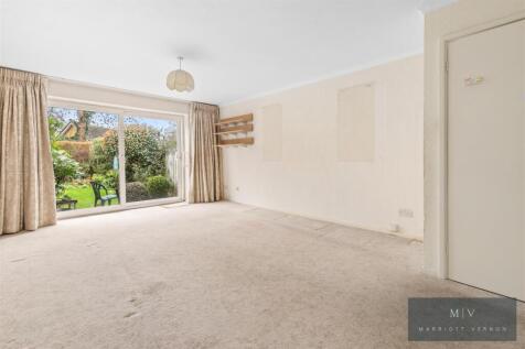 Tidenham Gardens 32 MV-3.jpg