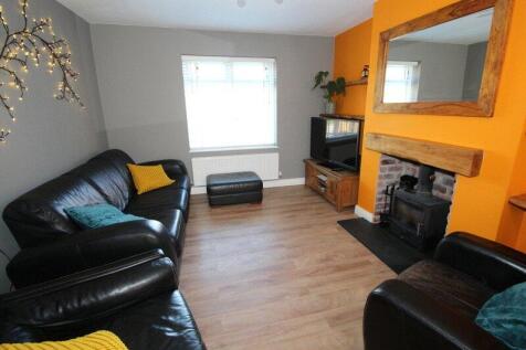 Living Room Photo 2