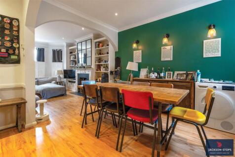 Sitting/Dining Room