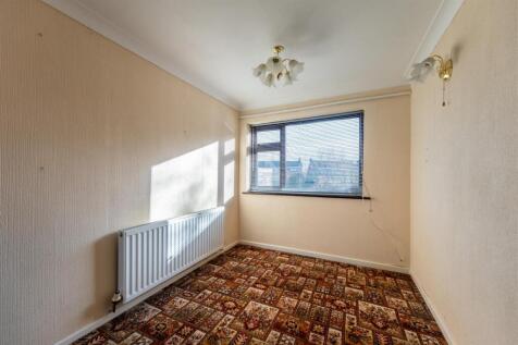 12b Eaton Road-007.jpg