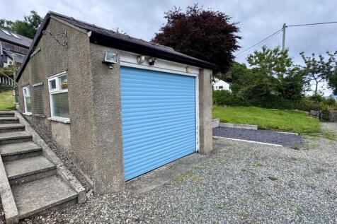 Detached Garage/Workshop