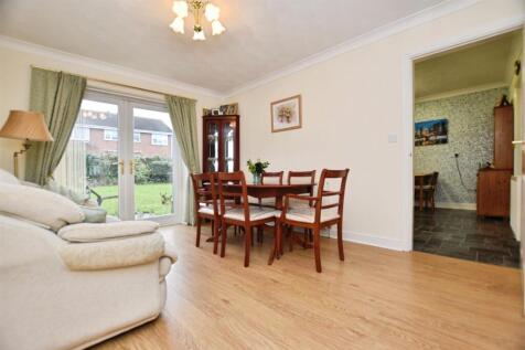 75e218cc-dining 20to 20kit.JPG