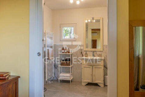 Interno