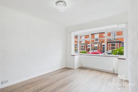 Lodge Lane, Hyde, Greater Manchester, SK14 photo 4