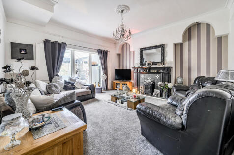 1349898-10-68c05b...