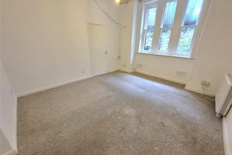 Studio Room