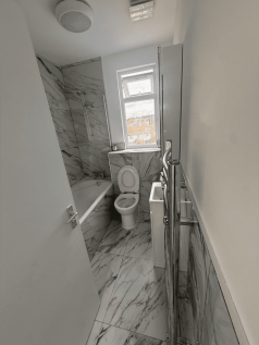 BATHROOM ONE