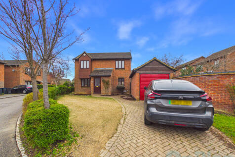40 Edgecote Front 2