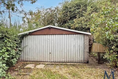 Double Garage