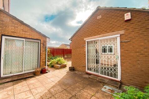 Carstairs Avenue, Swindon, SN3 photo 3