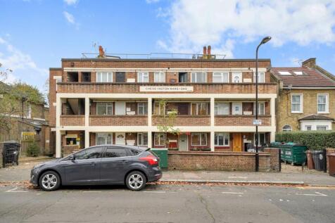 London, E11 - property photo