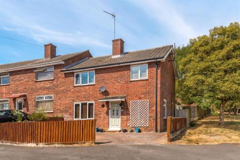 24 Margaret Close, Banbury-1.jpg