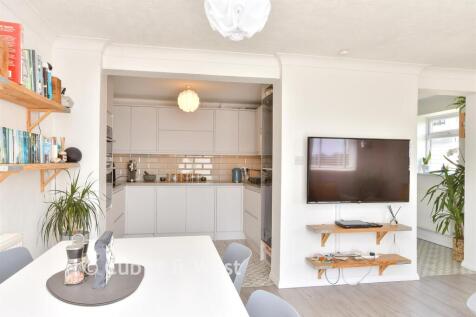 Lounge/ Diner