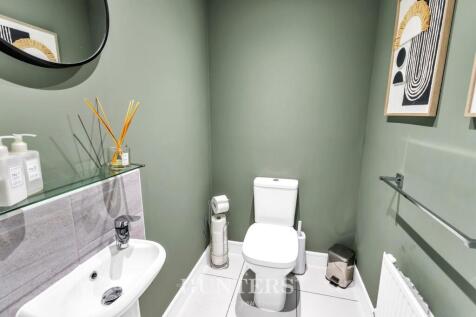 Kirkfell Drive (12).jpg