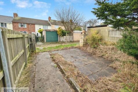 PARKING &amp; GARDENS