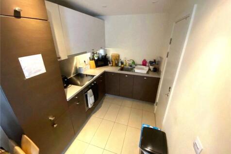 Spectrum, Block 11, Blackfriars Road, Salford, Manchester City Centre, M3 photo 4