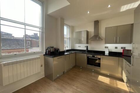 Kitchen / Living Room