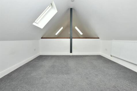 Bedroom.JPG