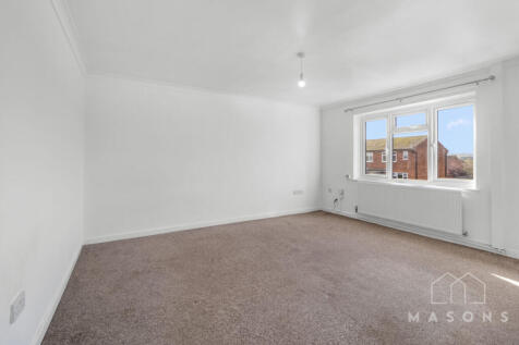 Dugdale Court, Hitchin, Hertfordshire, SG5 2QS photo 2