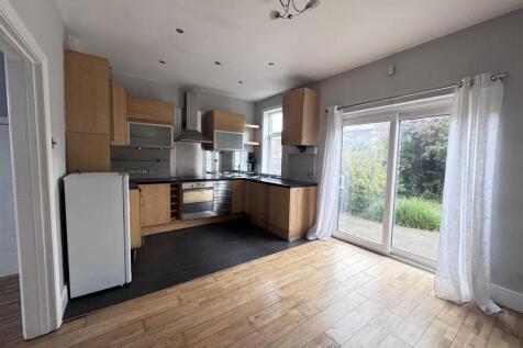 Brunswick Road, Altrincham photo 3
