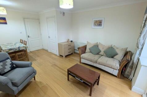 Griffin Close, Birmingham, B31 photo 3