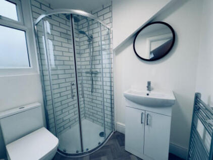 Stunning House Share - All En-Suite Rooms photo 3