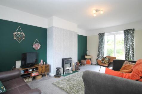 sitting room.JPG