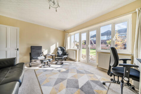 1371238-9-68fb5e4...