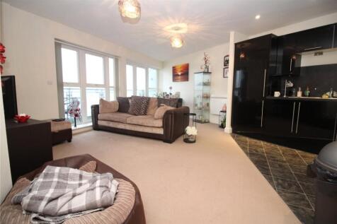 Carmichael Avenue, Greenhithe, Kent, DA9 photo 3