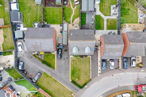 dji_fly_20250829_131912_0727_1756652827641_photo.j