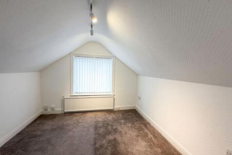 64 Manchester Road, Wilmslow, SK9 photo 3