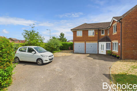 CAM05454G0-PR0018-STILL034