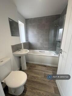 Pescall Boulevard, Leicester, LE4 photo 3