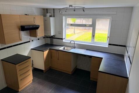 Treynham Close, Wolverhampton WV1 photo 3