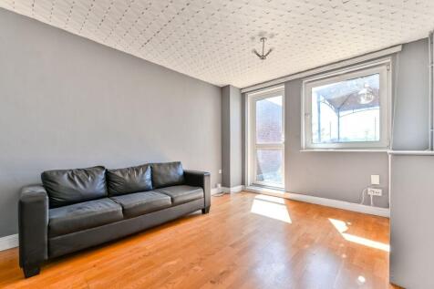 London, N16 - property photo