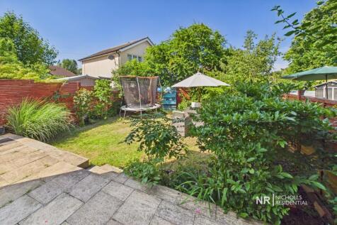 Garden Extra Photo 1