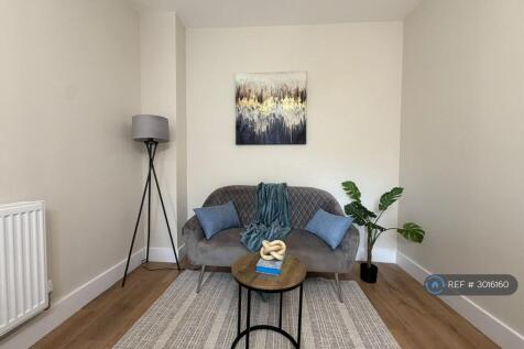 Knox Road, London, E7 photo 5