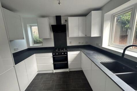 Aboyne Close, Edgbaston, Birmingham photo 3