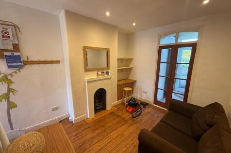 Taddiford Road, Exeter photo 3