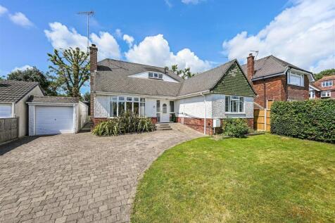 Waterlooville, PO7 - property photo