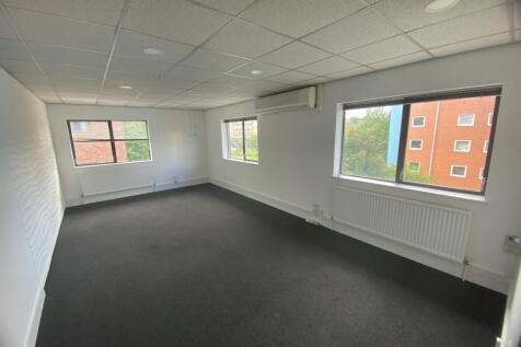 Office to rent Image 2