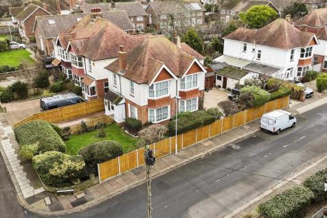 33 Parkfield Road-001.jpg