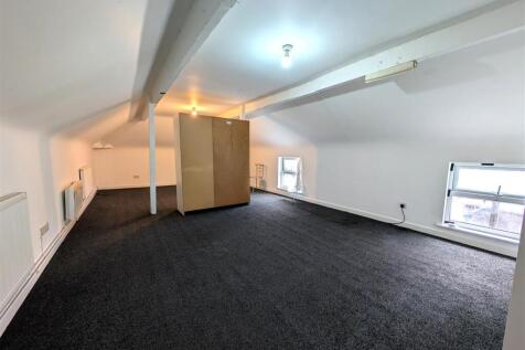 lounge bedroom 1.jpg