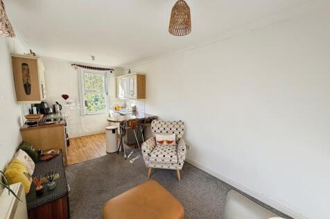 Kitchen/Living Room
