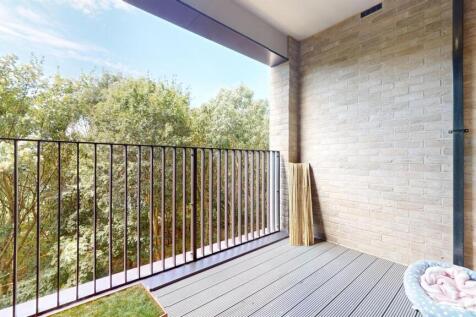Balcony 66ba332e431857227df58925_5cda663ea7d0c7859