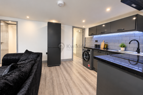 eZy Watermark_18-09-2026_03-37-36-9990pm