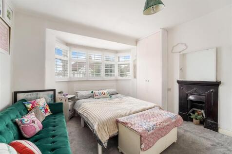 PHYLLIS AVENUE, 18 (26).jpg