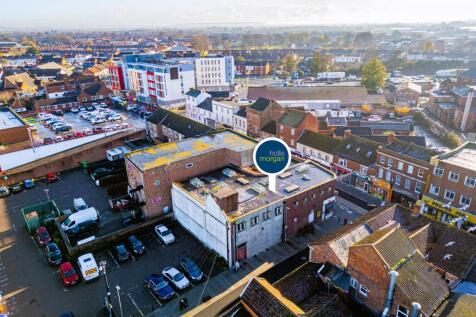 27 Eastover, Bridgwater, Somerset TA6 5AW | Freeho